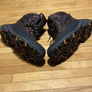 WINDRIVER Men’s boots 13’s